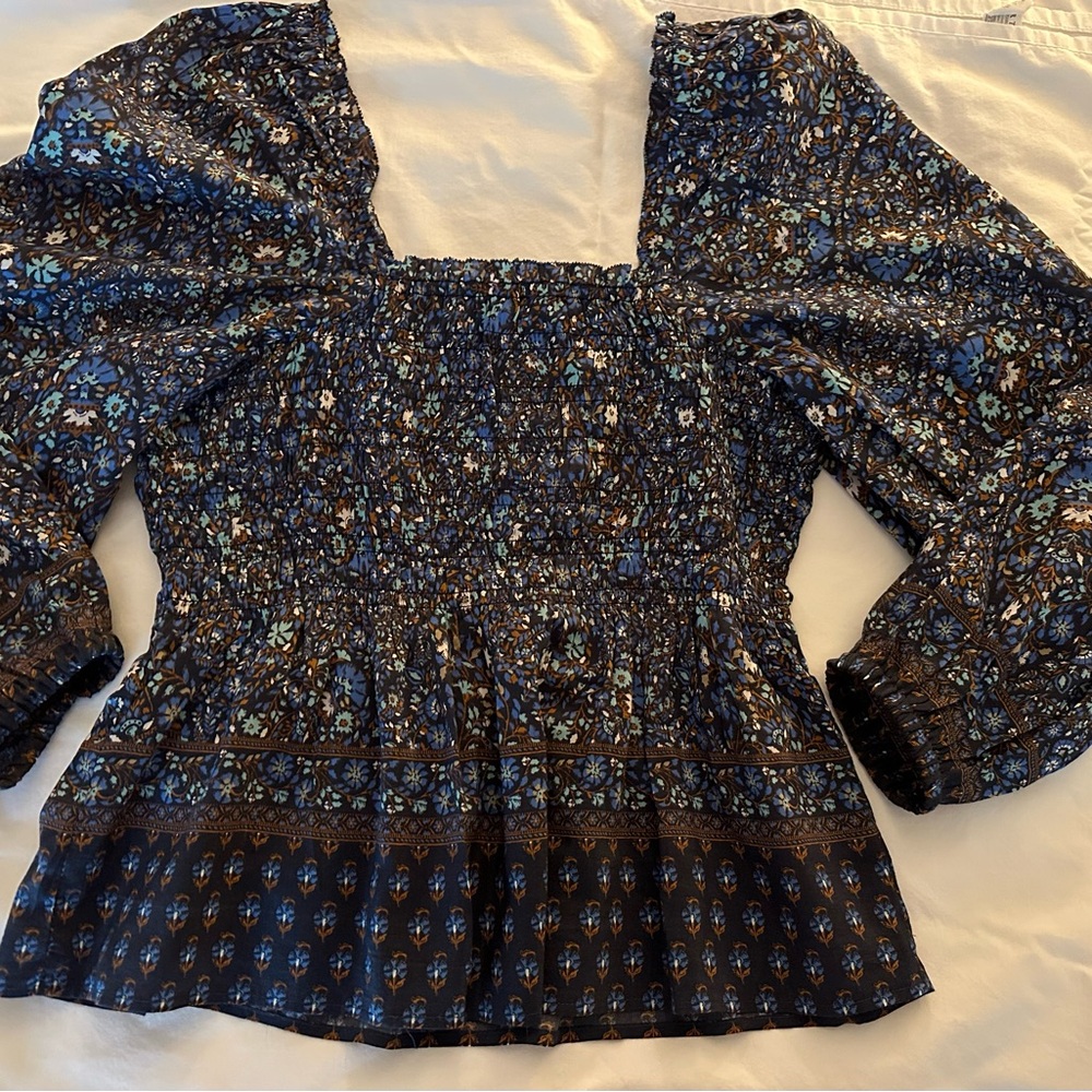 Vineyard Vines Black and Gold Smocked Peplum Blouse